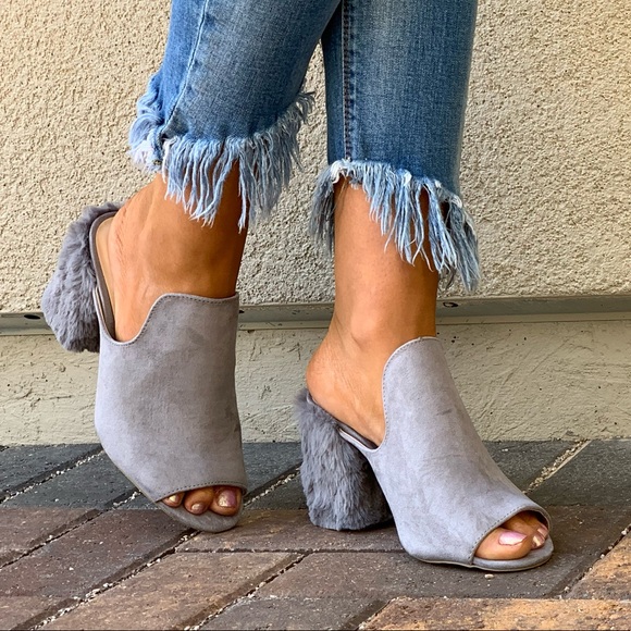Ash Grey Fur Chunky Heel Peep Toe Loafer Mule - Picture 5 of 8